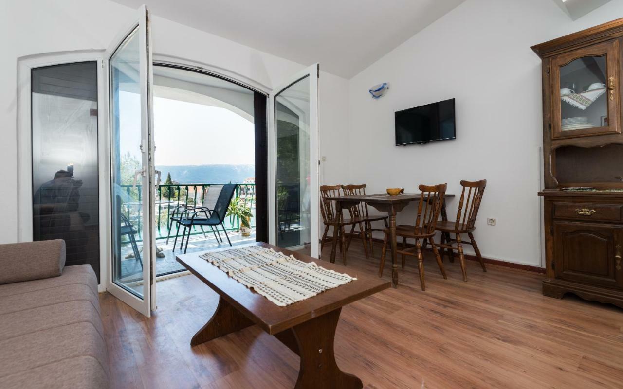 Apartments Azzurro Blace Ngoại thất bức ảnh